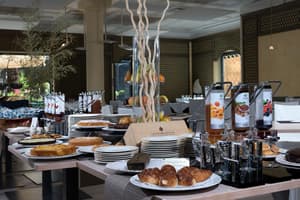 thumbnail: Breakfast buffet
