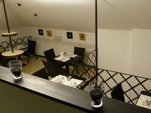 thumbnail: General view
