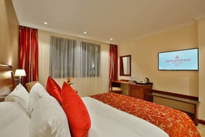 thumbnail: Room