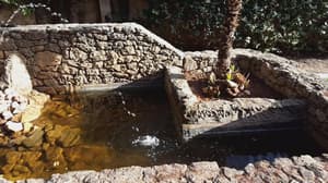 thumbnail: Fountain