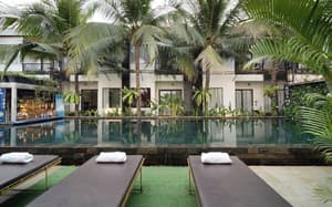 thumbnail: Outdoor pool