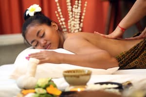 thumbnail: Massage