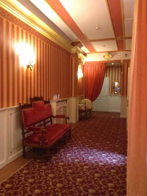 thumbnail: Interior