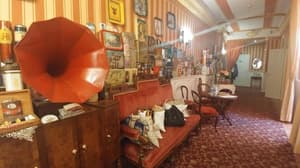 thumbnail: Interior