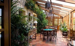 thumbnail: Breakfast area