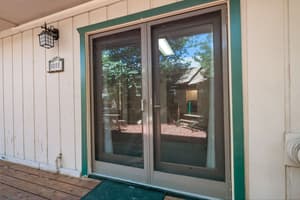 thumbnail: Front of property