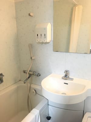 thumbnail: Bathroom