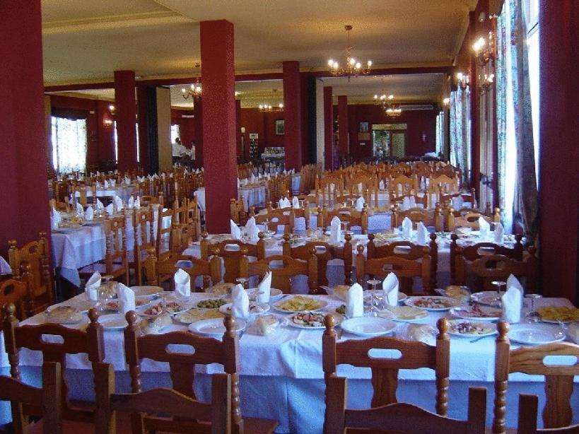 Restaurant-cafeteria