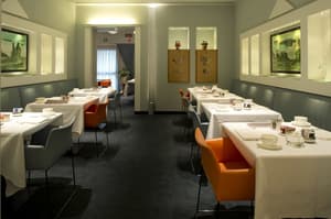 thumbnail: Breakfast area