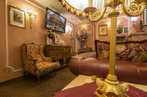 thumbnail: Interior