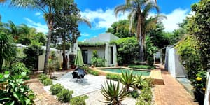 thumbnail: Outdoor pool