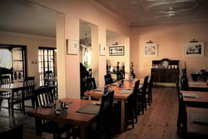 thumbnail: Breakfast area