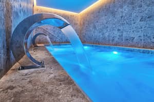 thumbnail: Pool