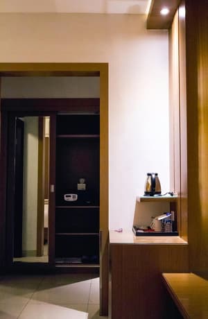 thumbnail: Room amenity