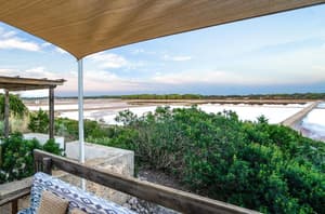 thumbnail: Balcony