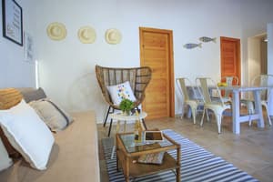 thumbnail: Living area