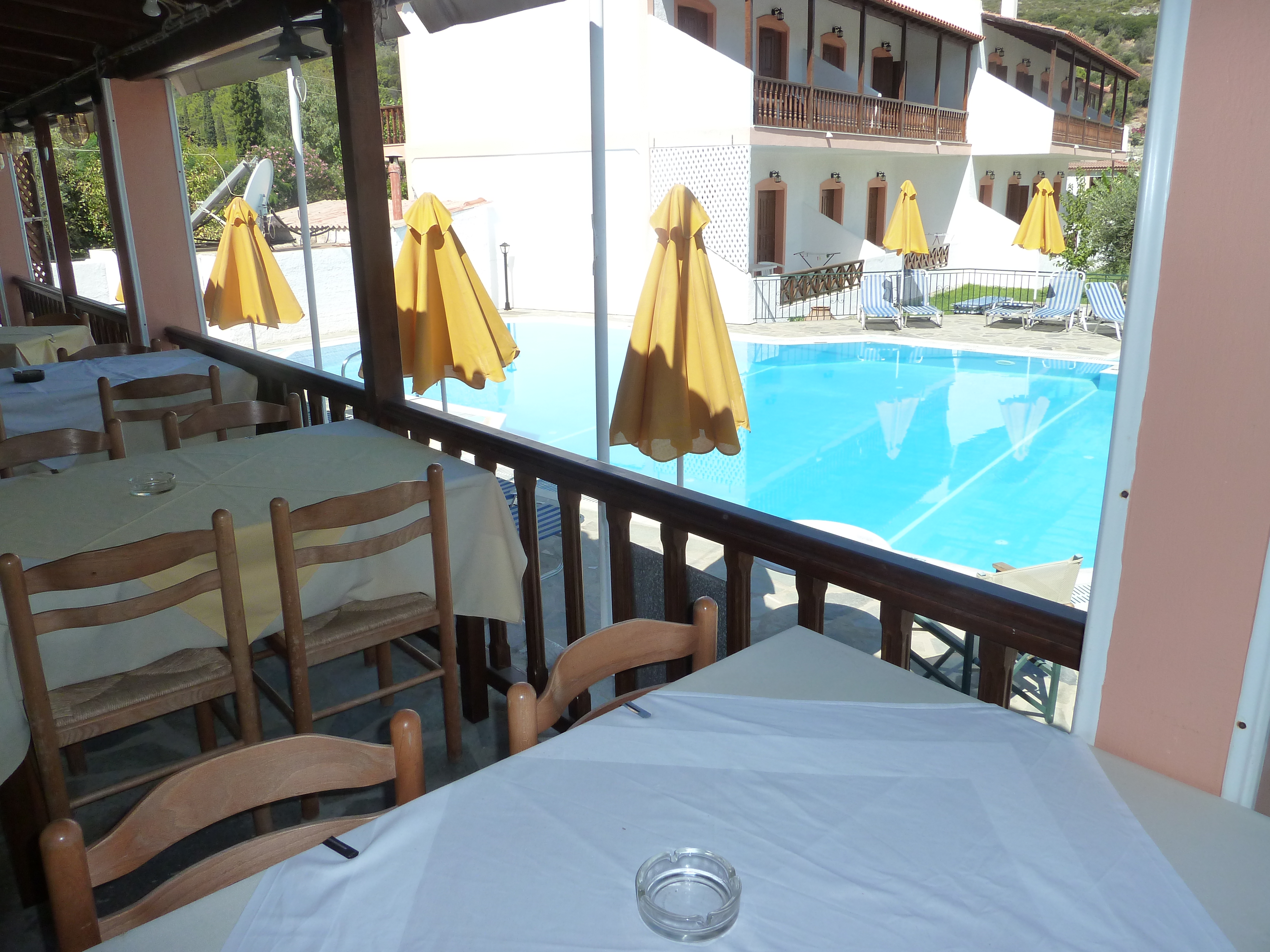 Restaurant-cafeteria