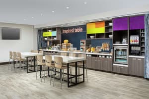 thumbnail: Breakfast area