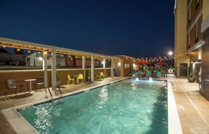 thumbnail: Pool