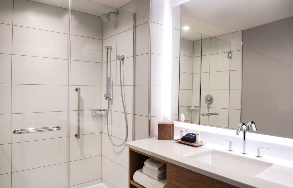 Bathroom shower