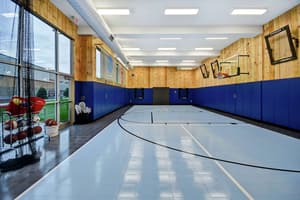 thumbnail: Sport court