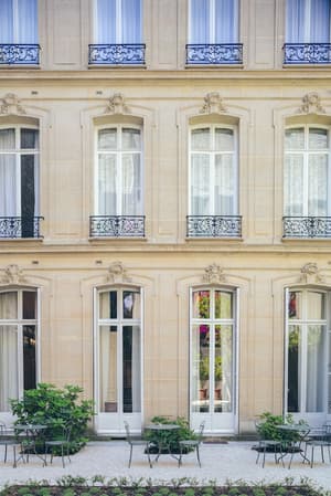thumbnail: Exterior