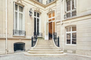thumbnail: Property entrance
