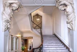 thumbnail: Interior
