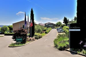 thumbnail: Property entrance