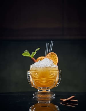 thumbnail: Bar (on property)