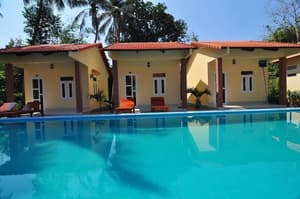 thumbnail: Outdoor pool