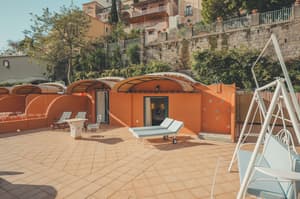 thumbnail: Terrace/patio