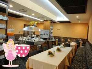 thumbnail: Restaurant