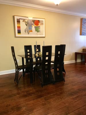 thumbnail: In-room dining