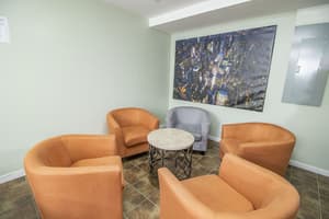 thumbnail: Lounge