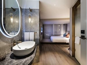 thumbnail: Room