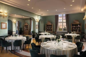 thumbnail: Dining room