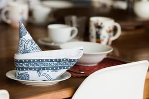 thumbnail: Dining