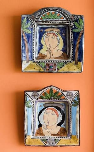 thumbnail: Interior detail