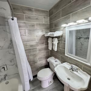 thumbnail: Bathroom