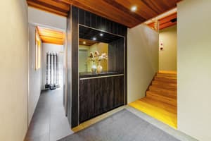 thumbnail: Property entrance