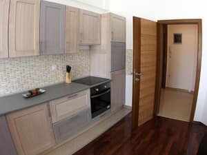 thumbnail: General view