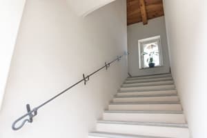 thumbnail: Staircase