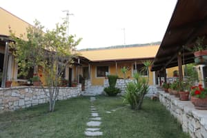 thumbnail: Exterior
