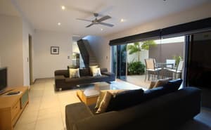thumbnail: General view