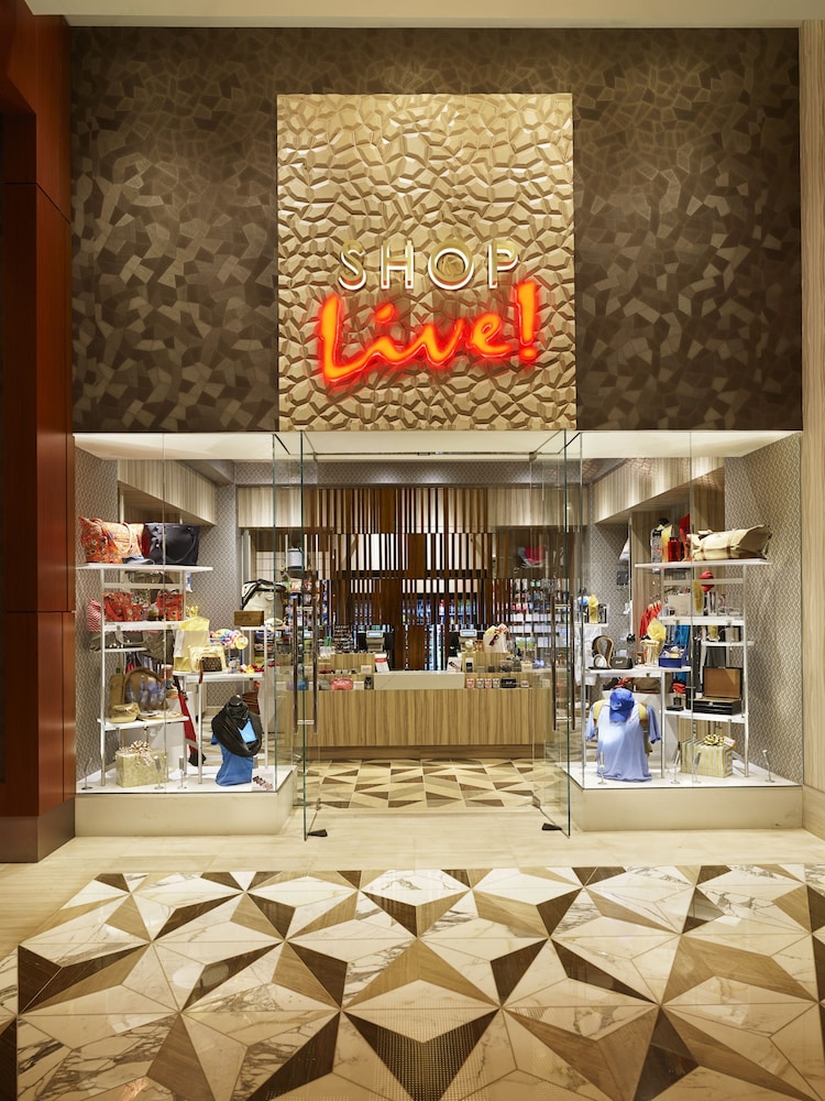 Gift shop