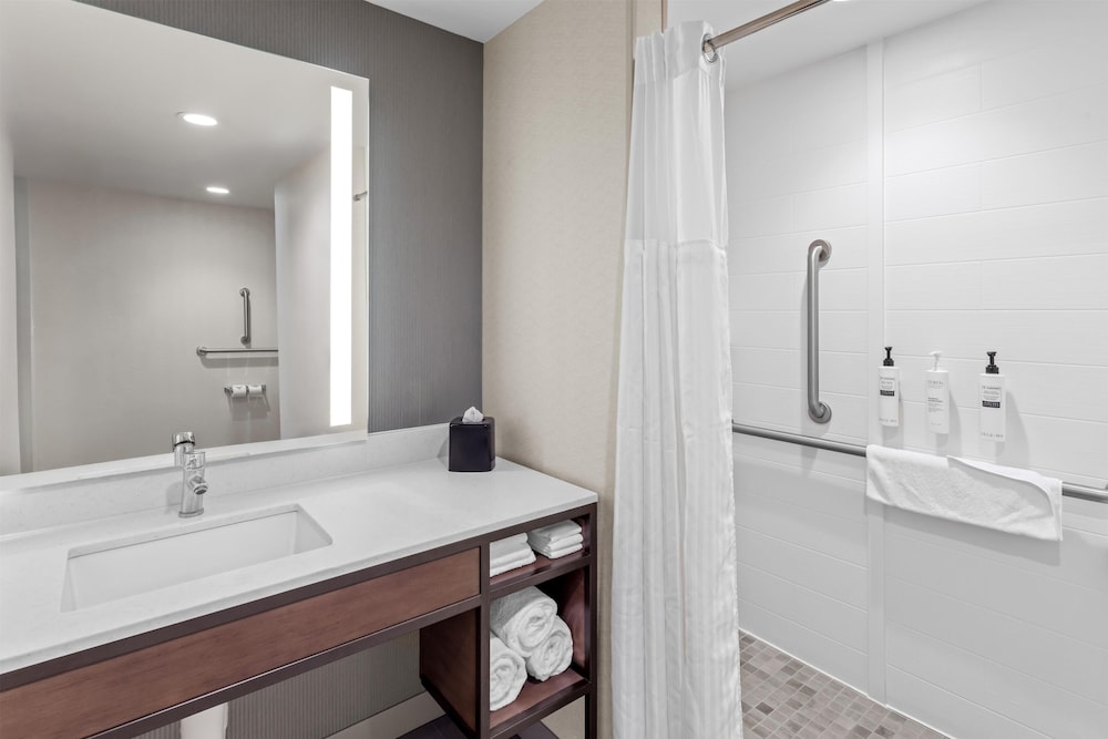 Bathroom shower