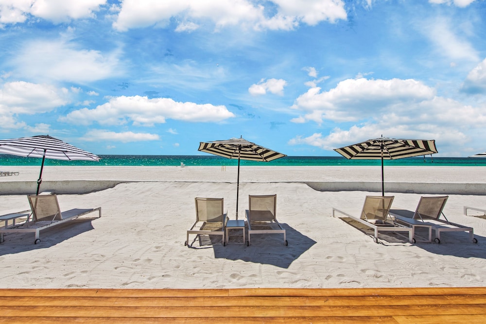 Beach/ocean view