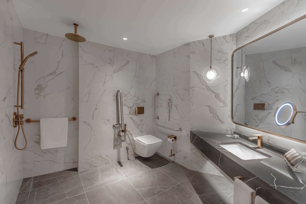 Bathroom shower