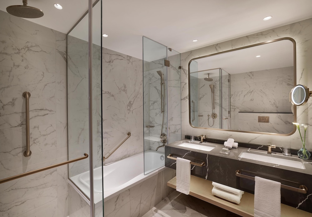 Bathroom shower